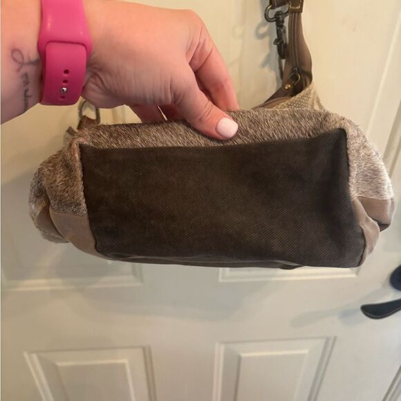 Myra Bag Tan and Cream Crossbody - Picture 6 of 6